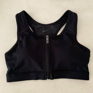 Nike Zip Front Women’s Sports Bra - Size S